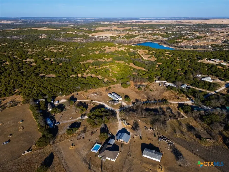 1252 Twin Mountain Road, Copperas Cove, TX 76522 - #3