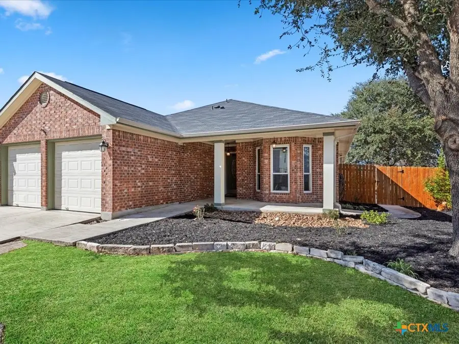 416 Roadrunner Avenue, New Braunfels, TX 78130 - Image #2