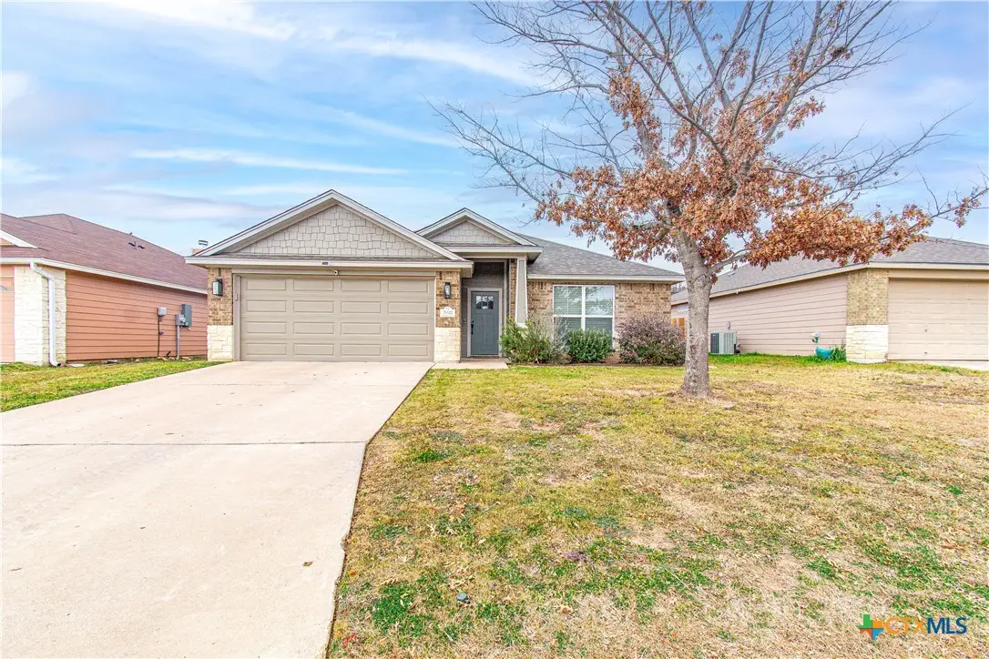 7822 Bridgepointe Drive, Temple, TX 76502 - Image #1