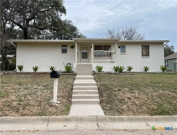 505 S Summer Street, Lampasas, TX 76550