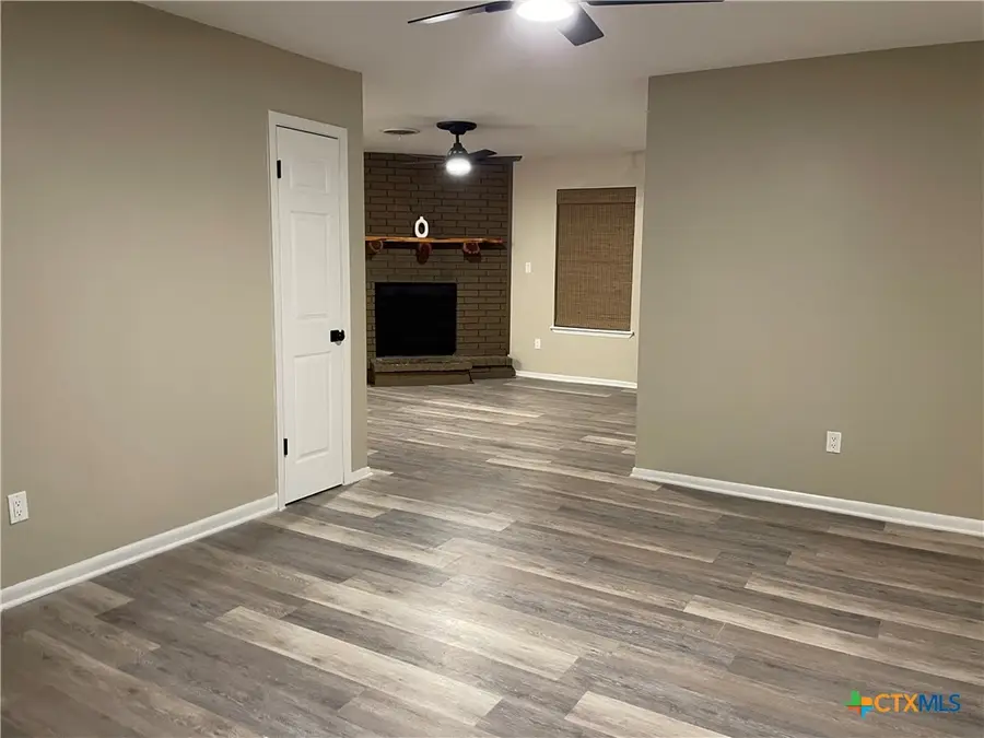 505 S Summer Street, Lampasas, TX 76550 - Image #3