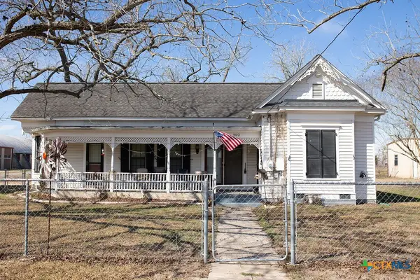 202 E 4th St., Nordheim, TX 78141