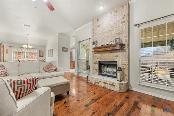 2014 Merlin Drive, Harker Heights, TX 76548