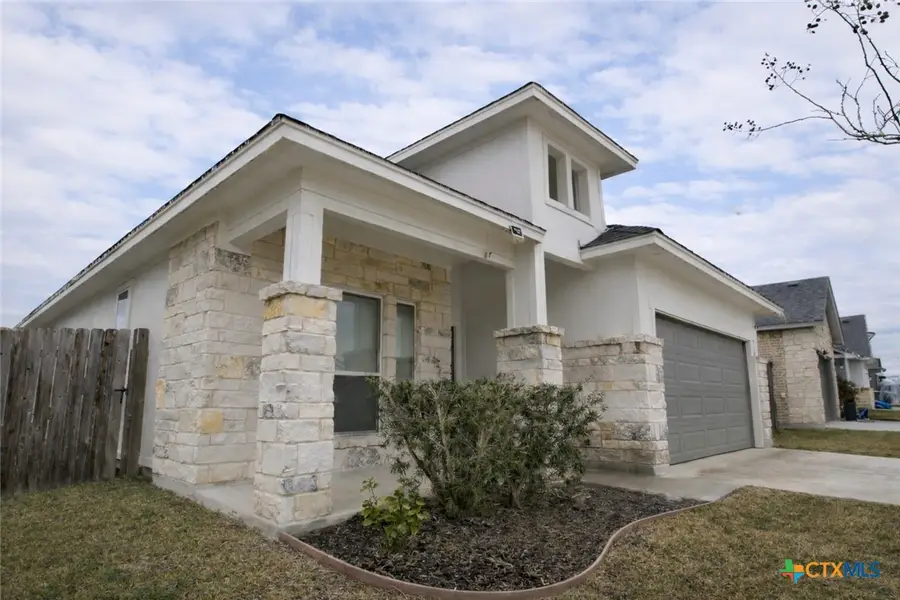 403 Brushy Creek, Victoria, TX 77904 - #3