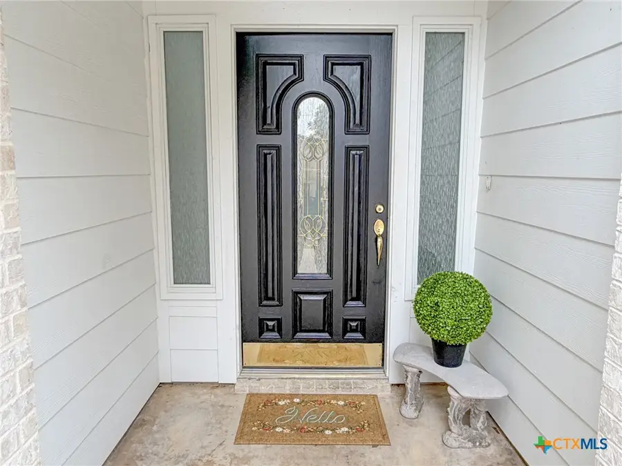 204 Windwood Lane, Victoria, TX 77904 - #2