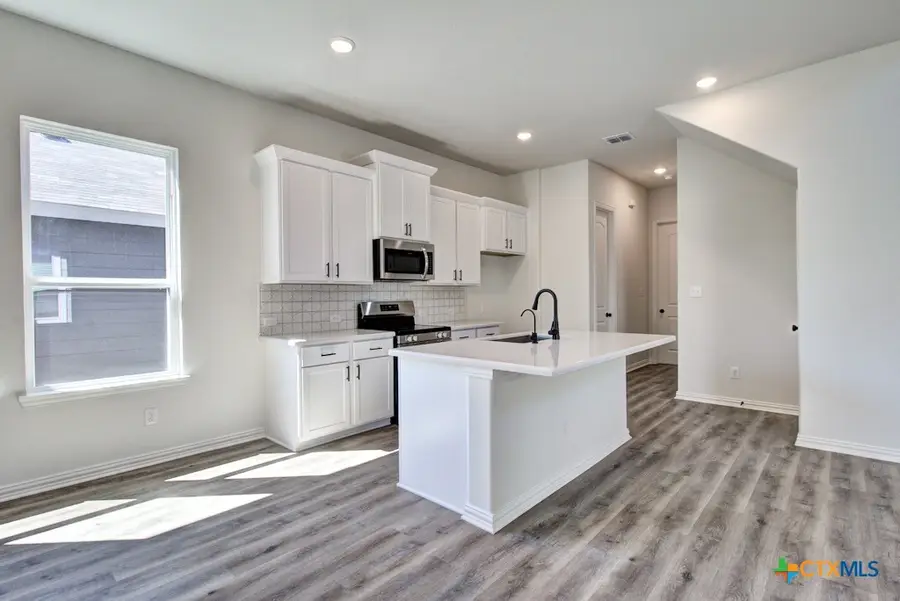 1237 Casetta Run, New Braunfels, TX 78130 - Image #2