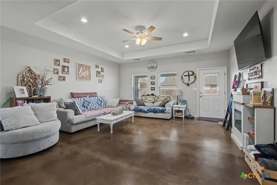 1135 Limestone Drive, Lampasas, TX 76550 - Image #2