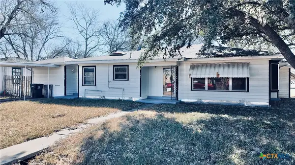 142 W 4th St., Yorktown, TX 78164