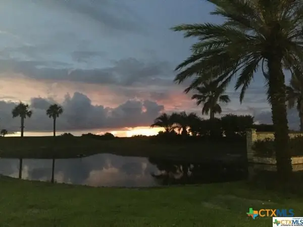 433 E Arbor Vista, Port O'Connor, TX 77982