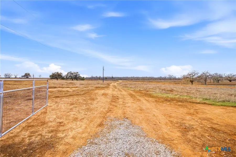653 County Road 390, Gonzales, TX 78629 - #3