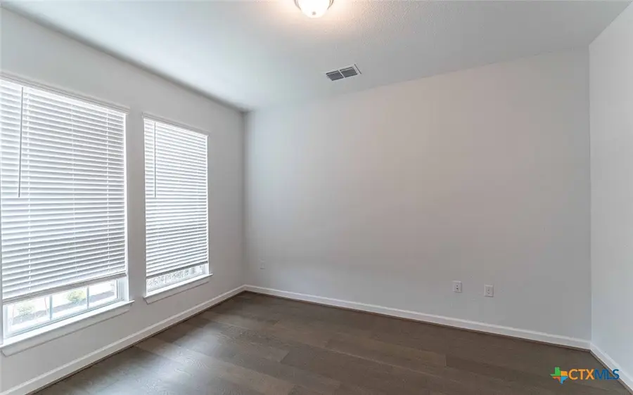 208 Lodestone Lane, Lakeway, TX 78738 - Image #3