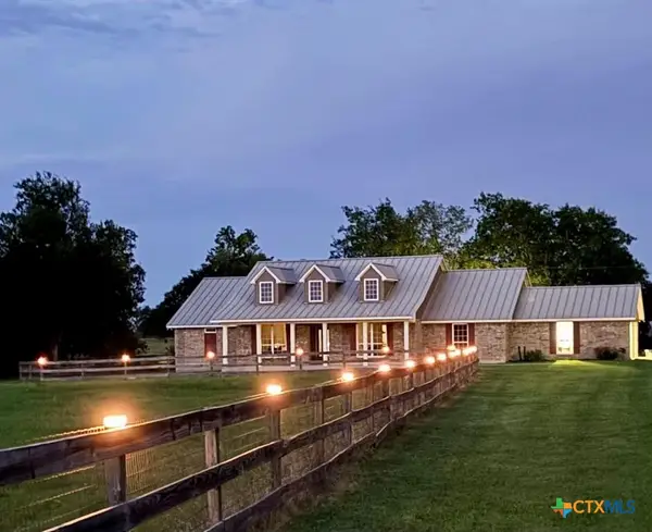 424 N Crawford Lane, Bartlett, TX 76511