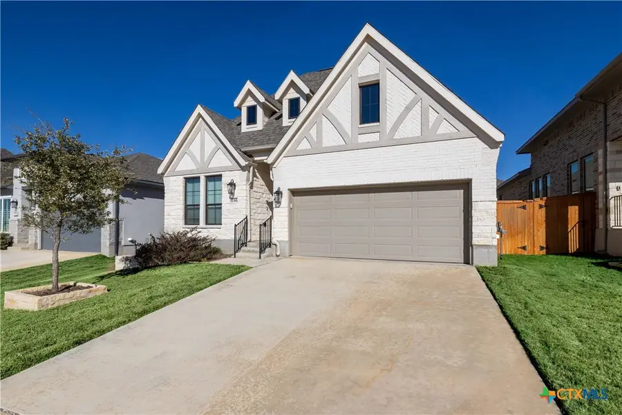 636 Vireos Street, New Braunfels, TX 78132 - Image #2