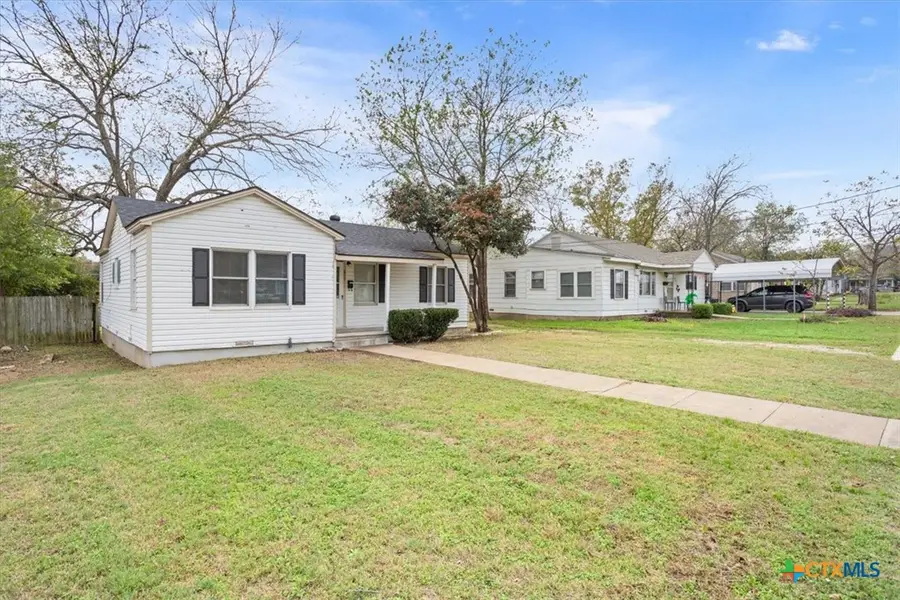 809 E 12th Avenue, Belton, TX 76513 - Image #2