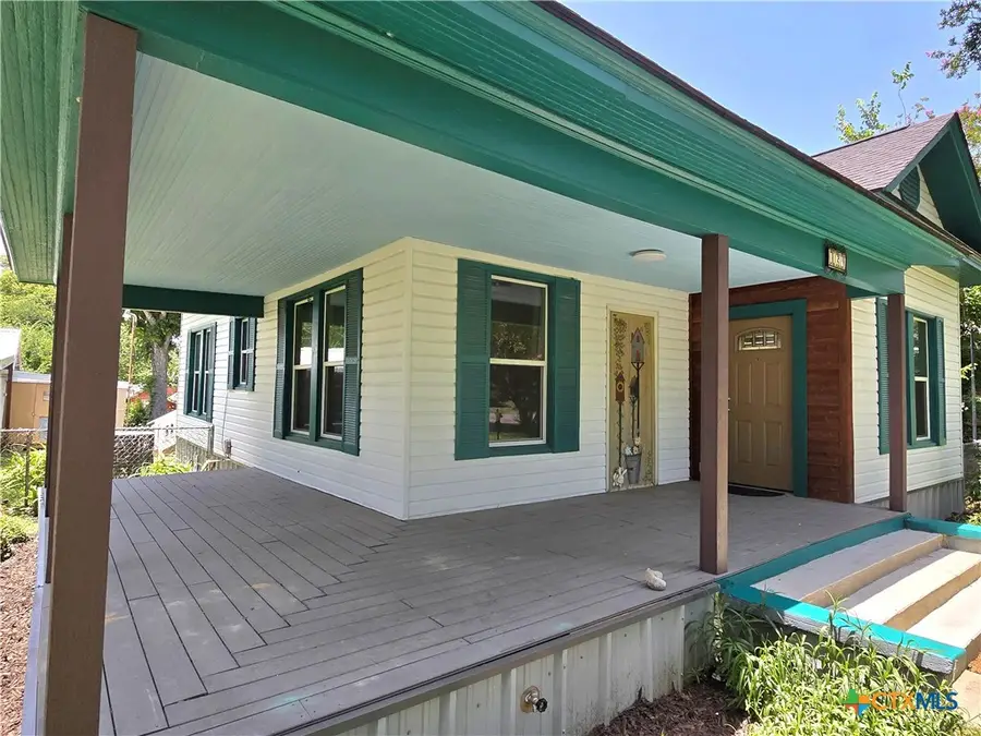 429 N Main Street, Rockdale, TX 76567 - Image #2