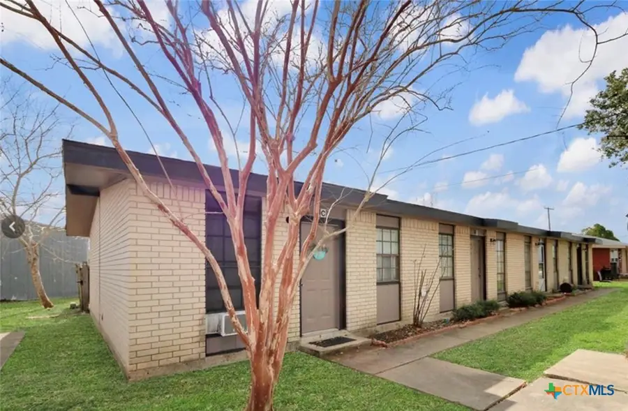 1916 Holloman Drive, Port Lavaca, TX 77979 - Image #3