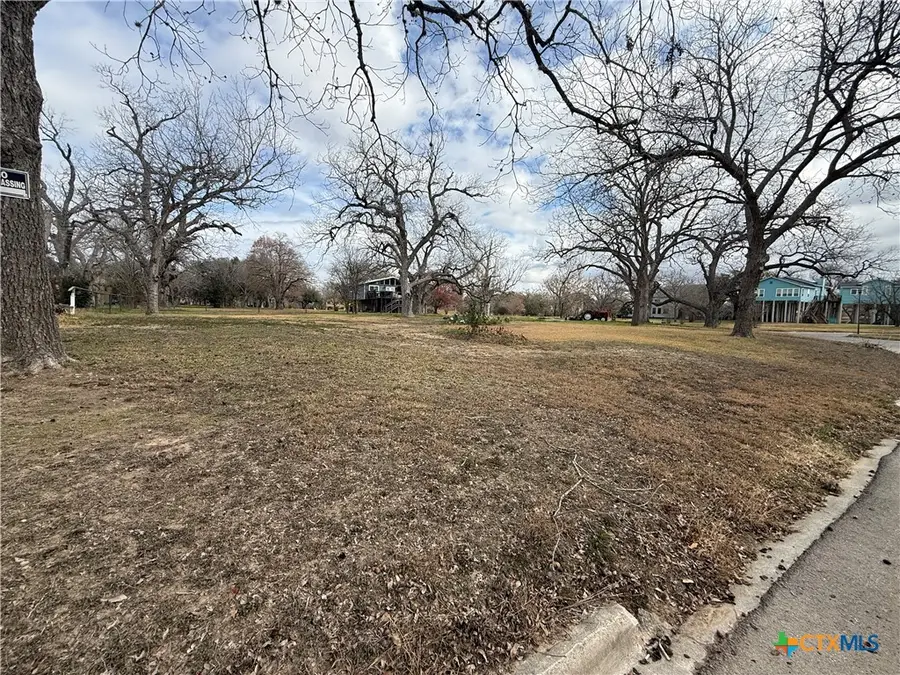 69 S Hampton Drive, Seguin, TX 78155 - Image #3