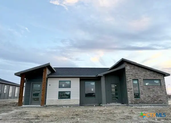 1607 Crooked River Court, Temple, TX 76502