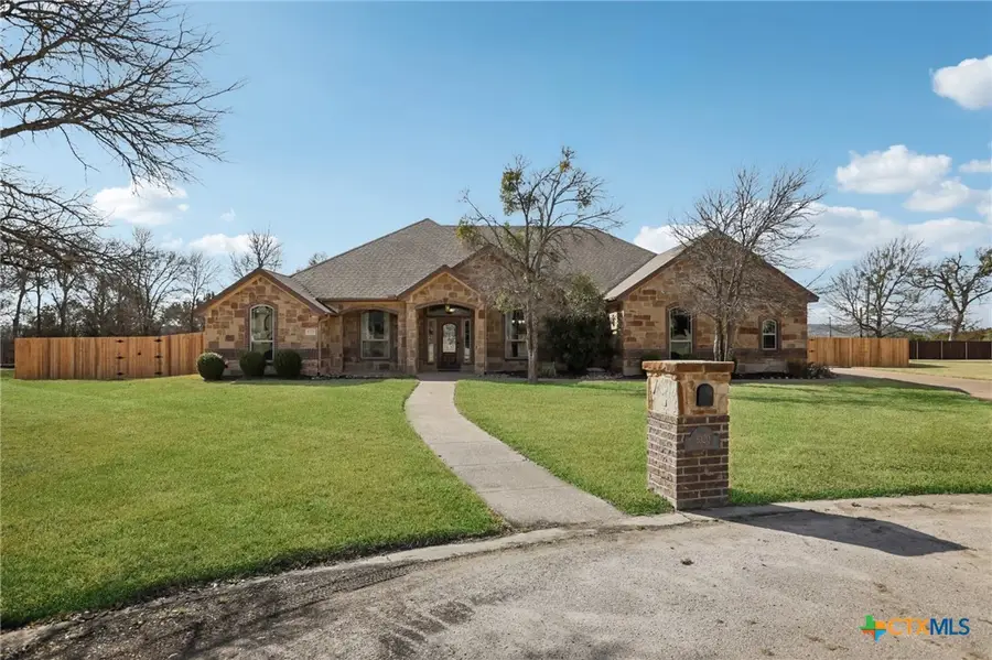 6320 Brayson Oaks Court, Belton, TX 76513 - Image #2