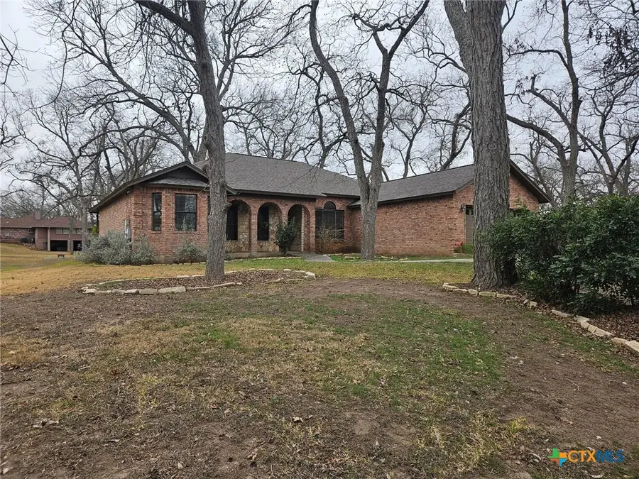 433 Las Brisas Boulevard, Seguin, TX 78155 - #2