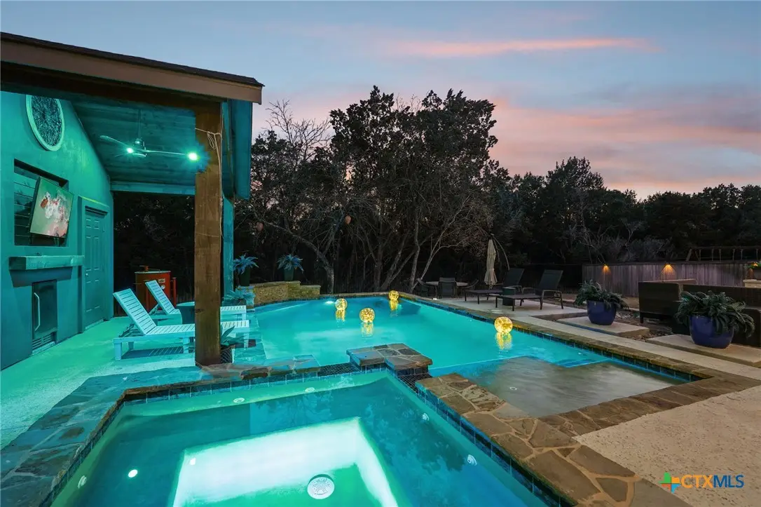 424 Heidelberg Road, New Braunfels, TX 78132 - #1