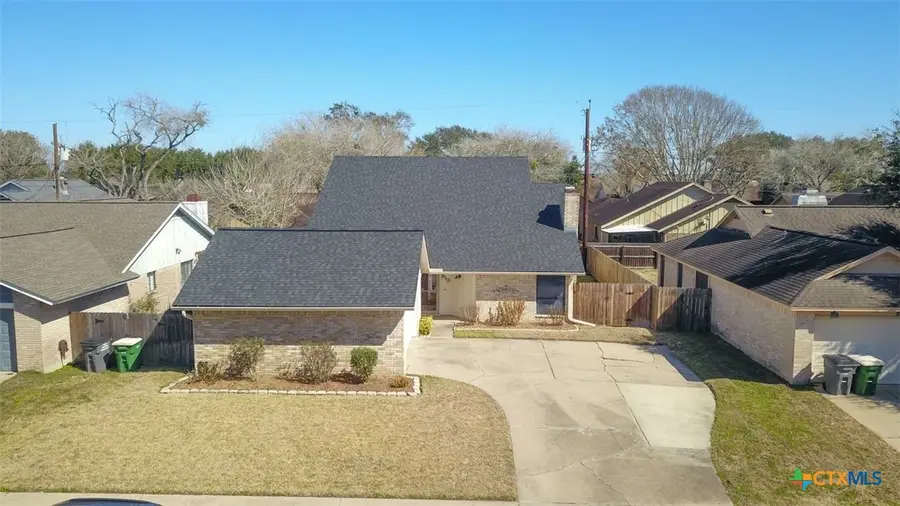 913 Taos Drive, Victoria, TX 77904 - #2