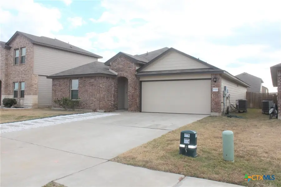 6104 Amelia Earhart Boulevard, Killeen, TX 76543 - #2