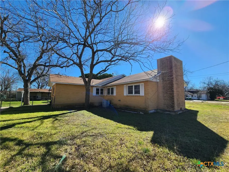 609 6th Street, Moody, TX 76557 - #2