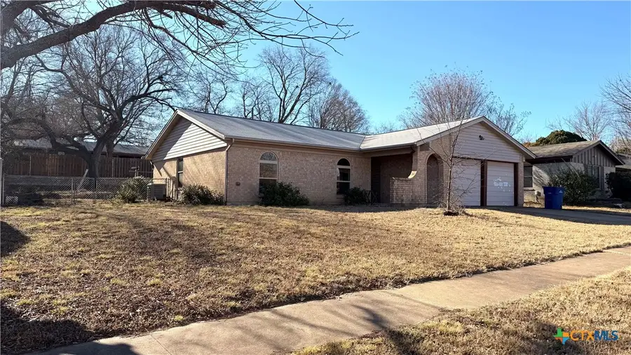712 N 23rd Street, Copperas Cove, TX 76522 - #2