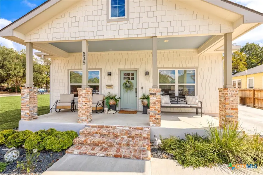 835 Cross Street, New Braunfels, TX 78130 - #2