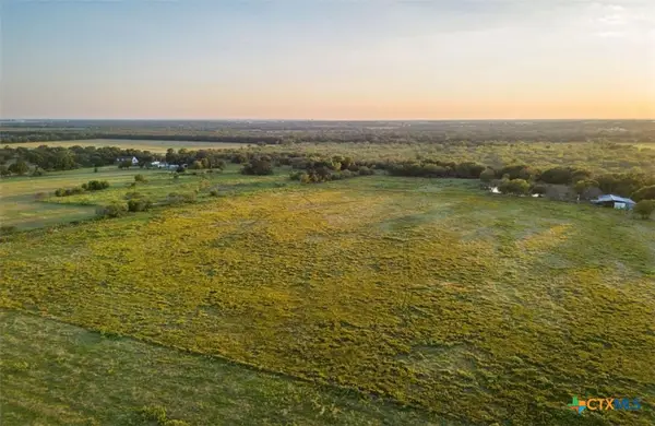 L8 Elm Branch, Elm Mott, TX 76640