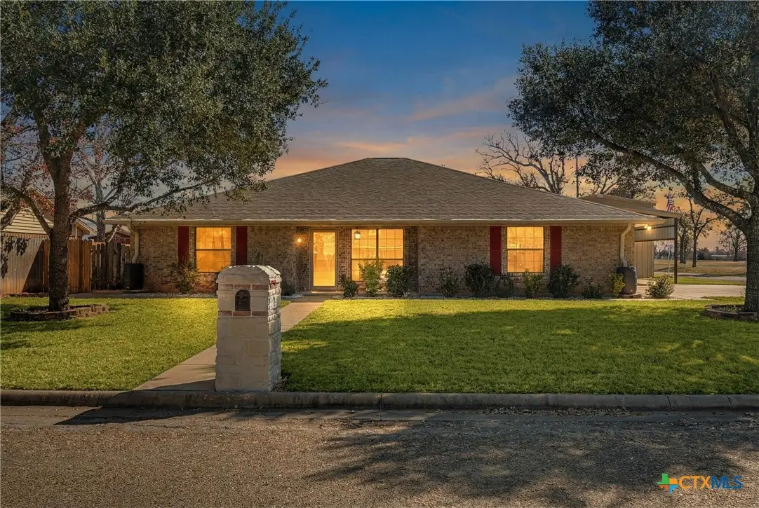 1601 Sunset Circle, Cameron, TX 76520 - #1