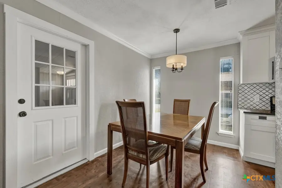 1051 Country Club Drive #21, Seguin, TX 78155 - Image #2