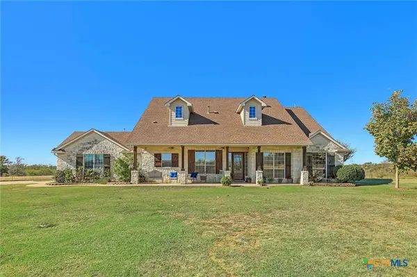 1525 Fm 1704, Elgin, TX 78621