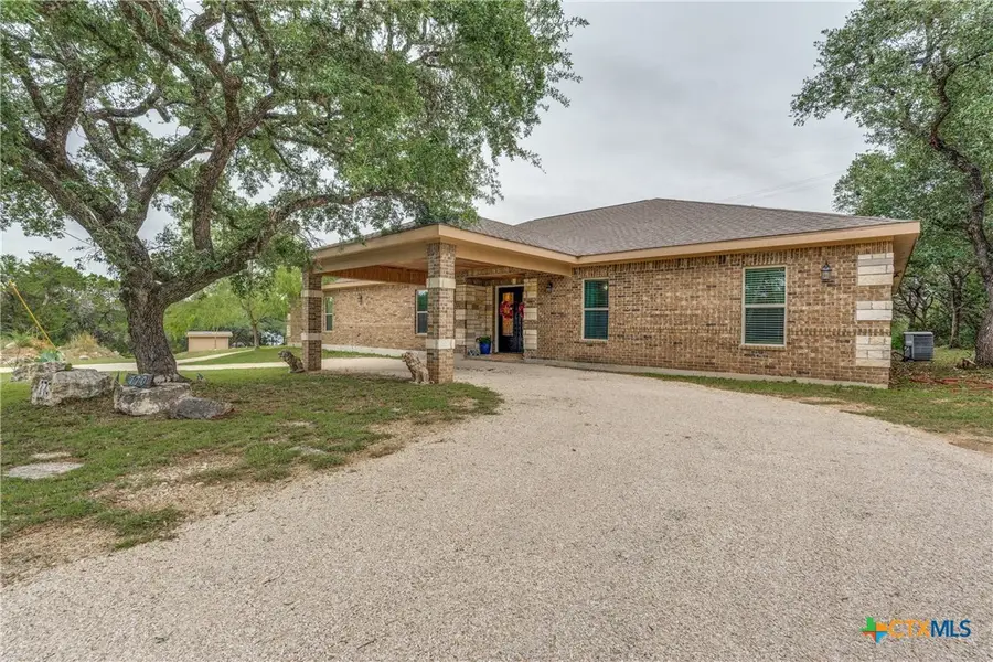 770 Lone Oak Road, New Braunfels, TX 78132 - Image #2