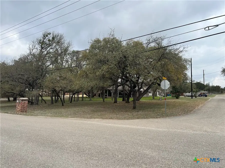 791 Edwards Boulevard, New Braunfels, TX 78132 - #2