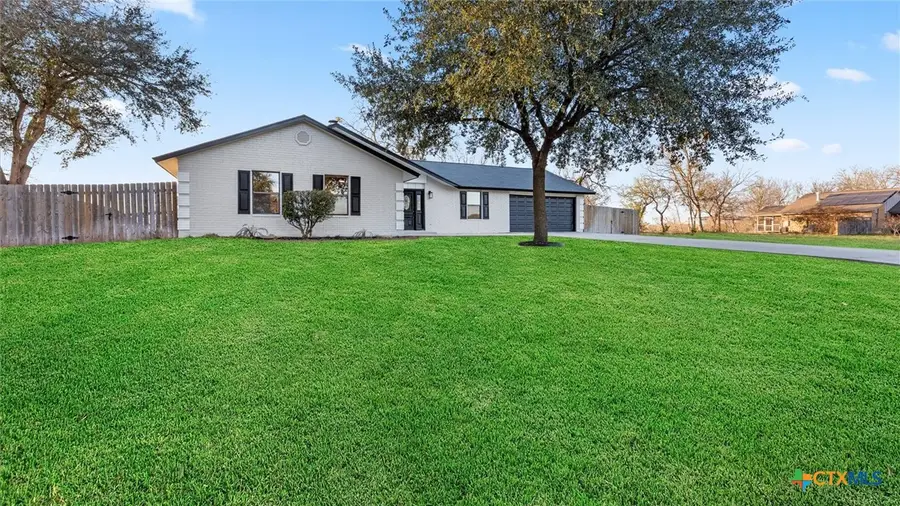 300 Ridge Crest Drive, Seguin, TX 78155 - #2
