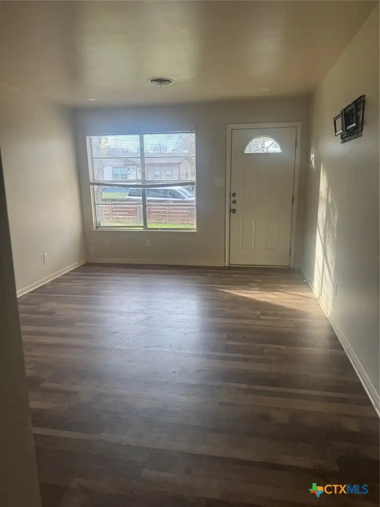 904 Houston Street, Killeen, TX 76541 - #3