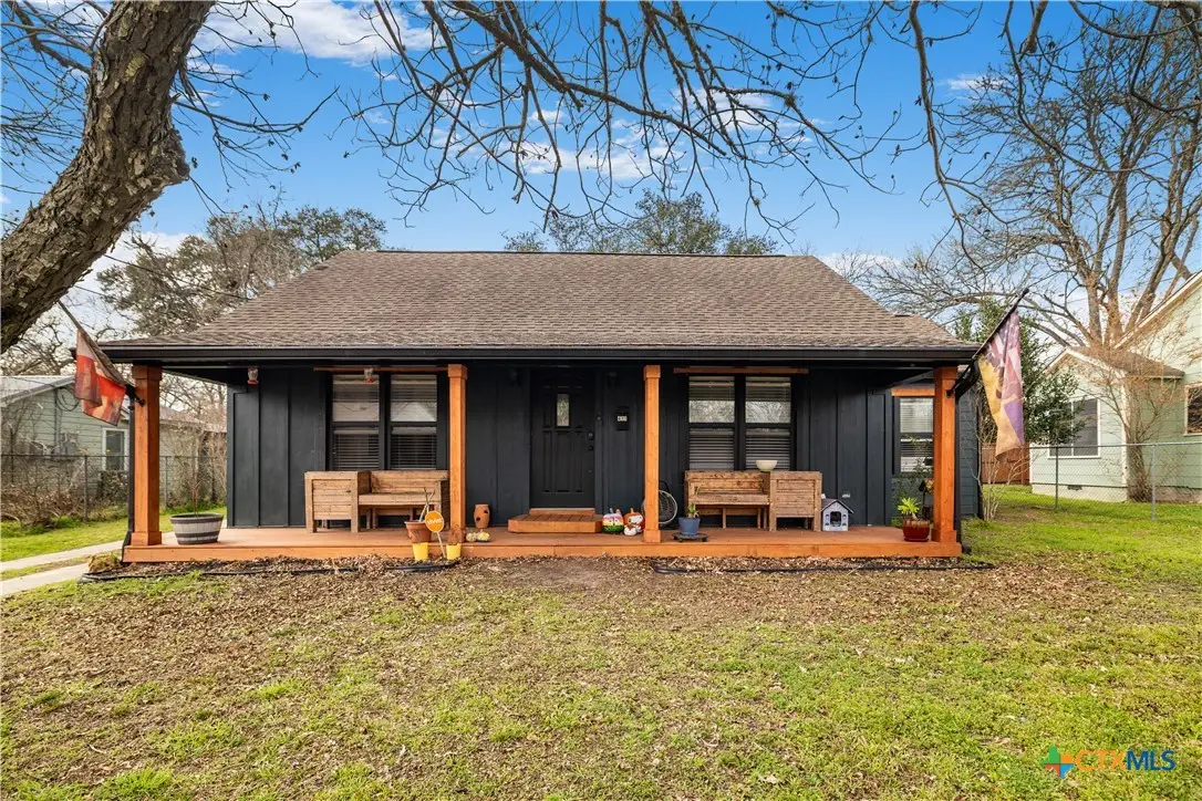 411 N La Grange Street, Hallettsville, TX 77964 - #1