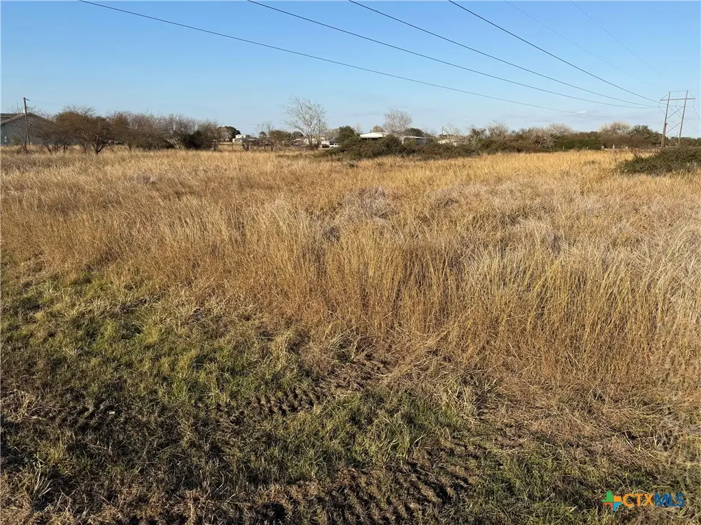 12 W Oaks, Victoria, TX 77905 - #1