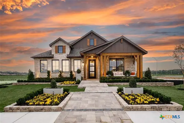 228 White Oak, Castroville, TX 78009