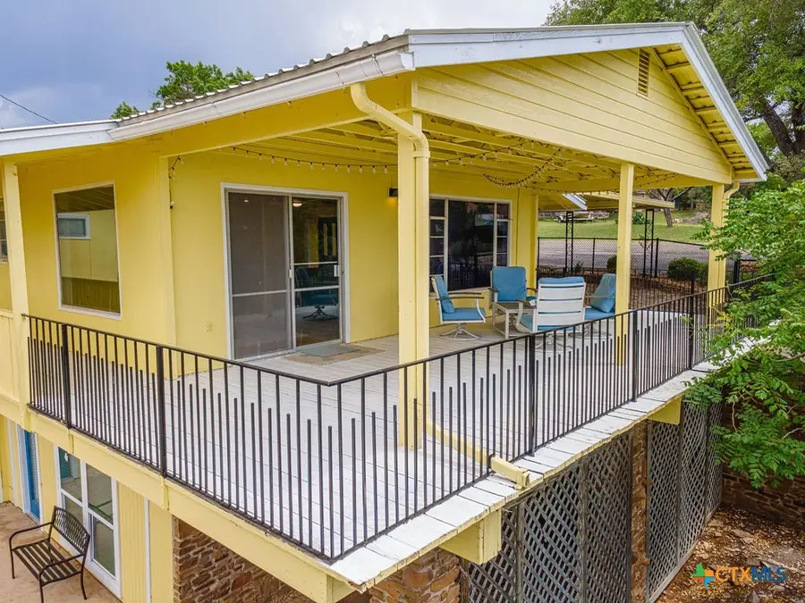 100 Kings Way, Horseshoe Bay, TX 78657 - #2