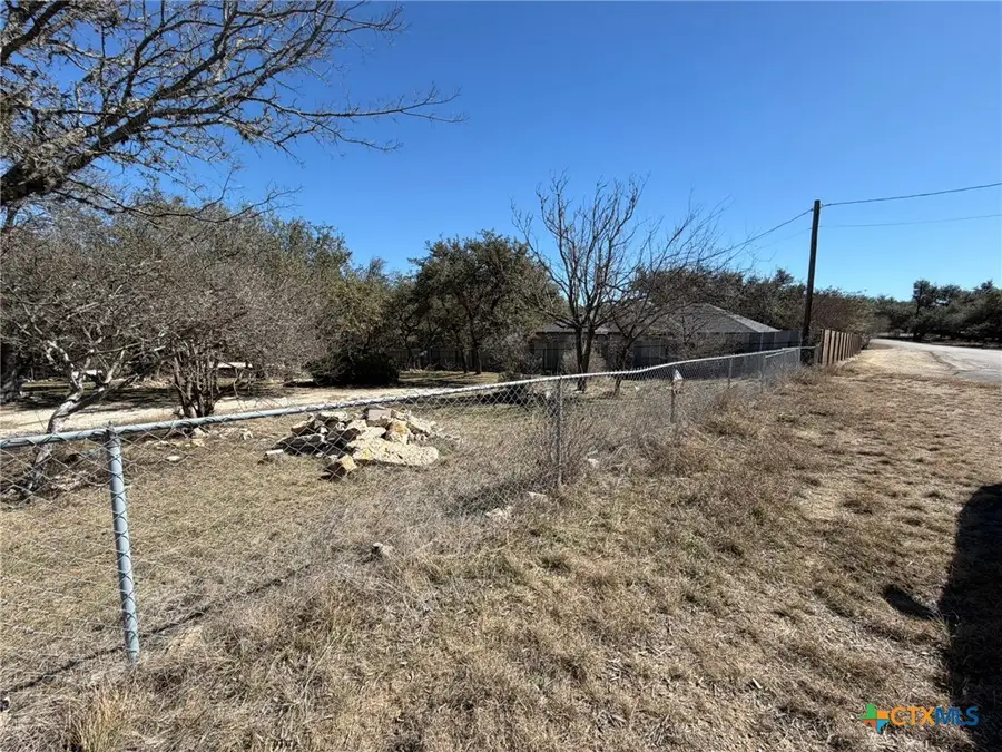 626 W Clark Street, Canyon Lake, TX 78133 - #3
