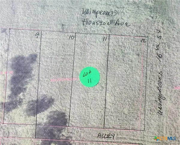 1603 W Houston Avenue, Seadrift, TX 77983