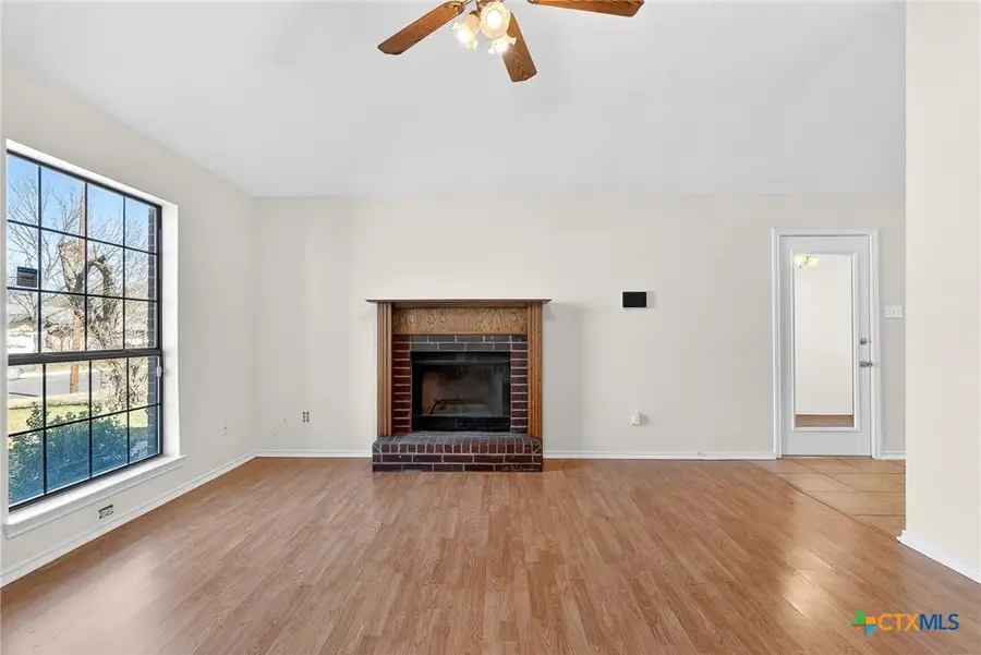 1060 Lindsey Circle, Belton, TX 76513 - #2