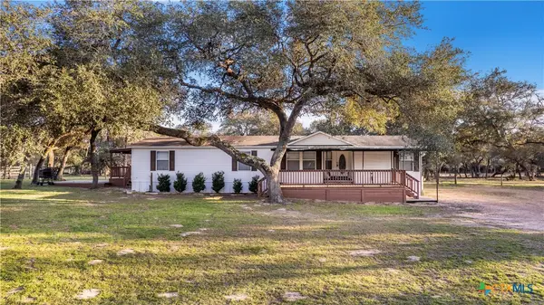 199 County Road 157a, Hallettsville, TX 77964