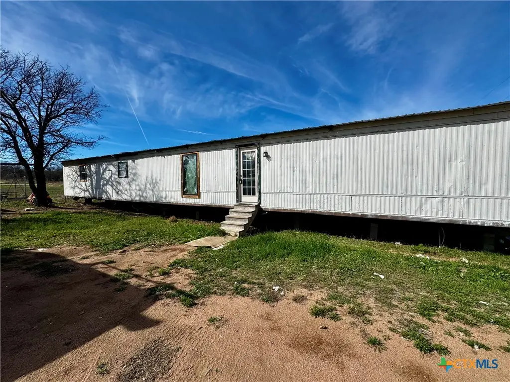 625 Houston Street, Kingsland, TX 78639 - #1