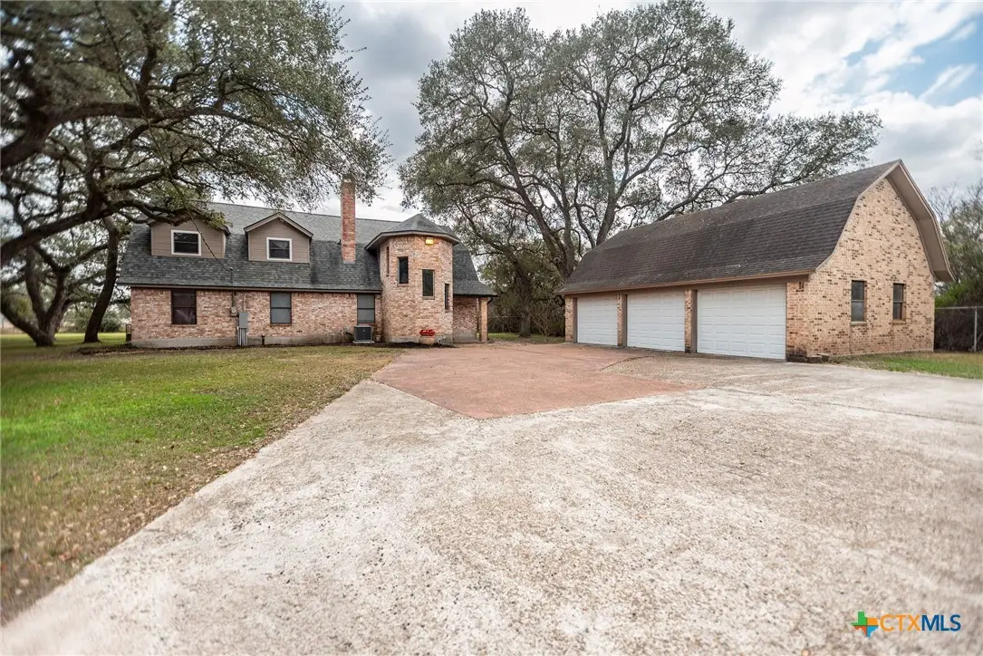 363 Kolle Street, Inez, TX 77968 - #1