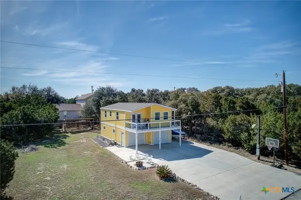 1657 Blueridge Drive, Canyon Lake, TX 78133