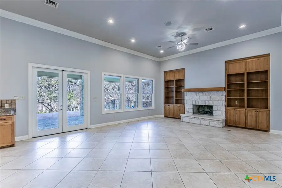 101 Crescent Mesa, Belton, TX 76513 - #3